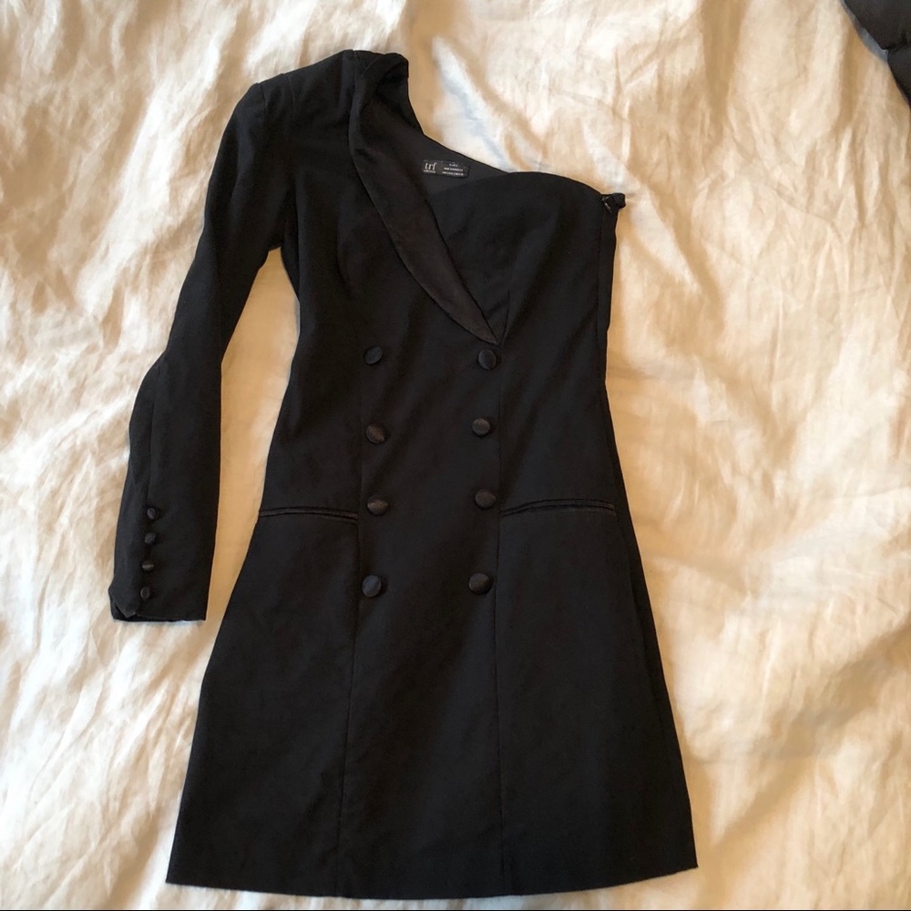 Zara tuxedo dress